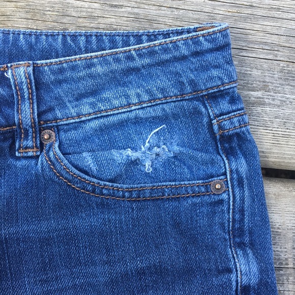 Boyfriend Jeans - Picture 2 of 10